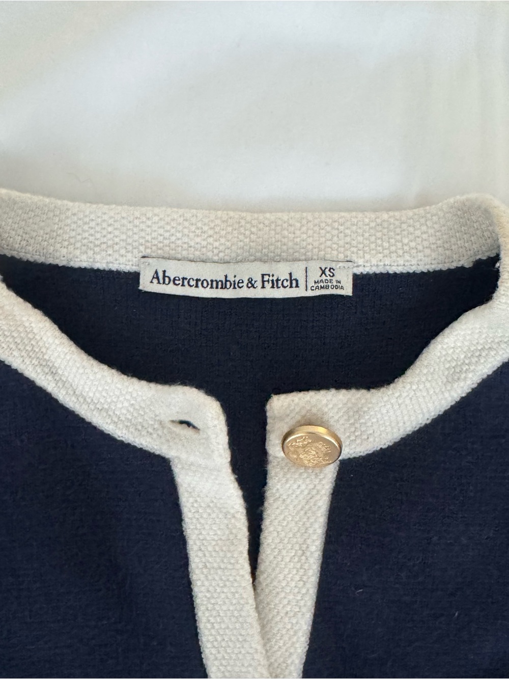 Abercrombie & Fitch Navy Cardigan with Cream Trim - Picture 3 of 4